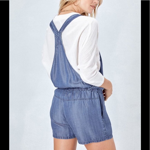 💖Lovestitch Dree tencel  shorts overalls, small, blue stonewashed - Picture 3 of 8